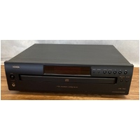 DCM-500AE multi-CD player