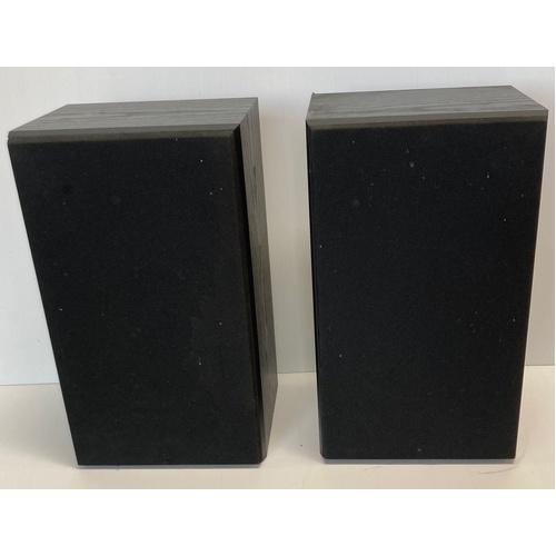 Delta 30.3 bookshelf speakers (pair)